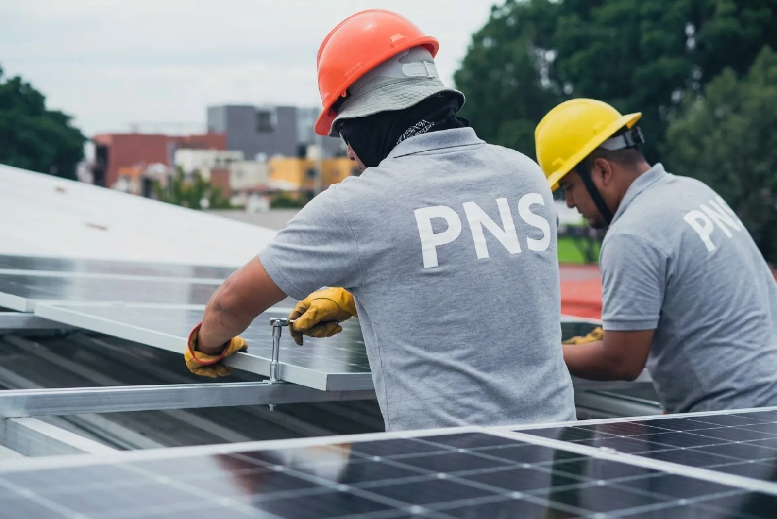 Panneaux solaires dans le Val-d'Oise
